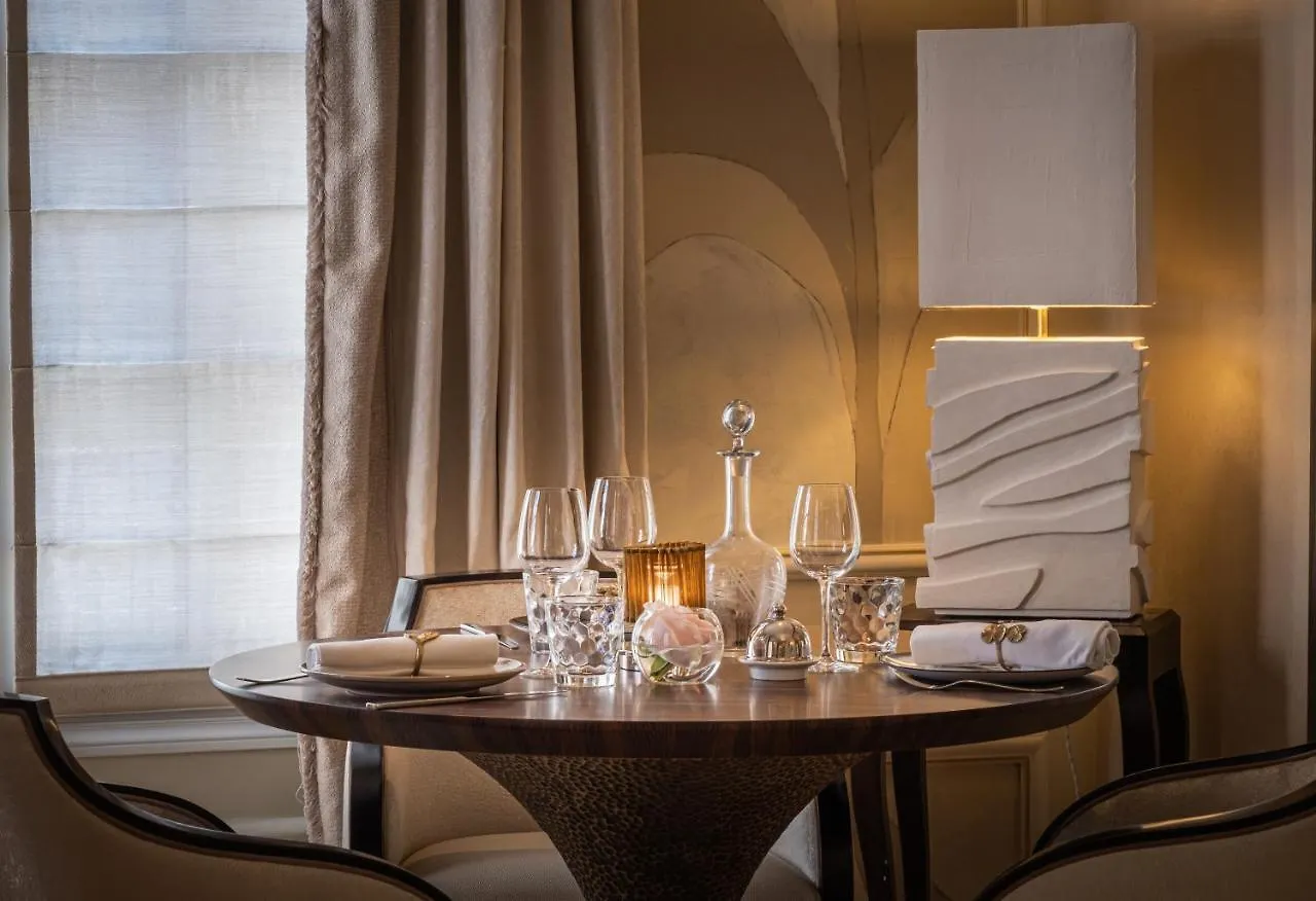 Elysia Hotel Paris