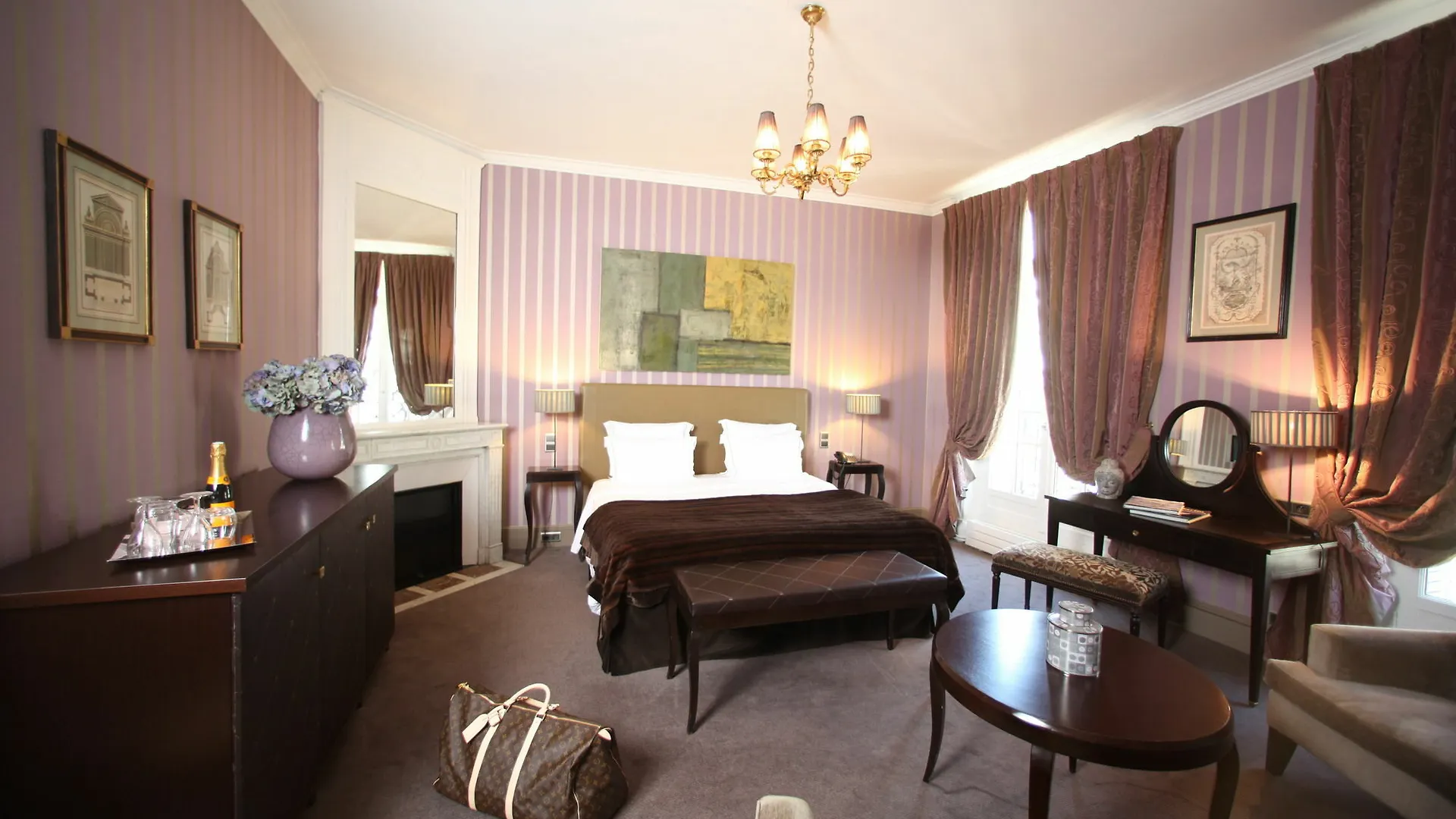 Elysia 5* Paris