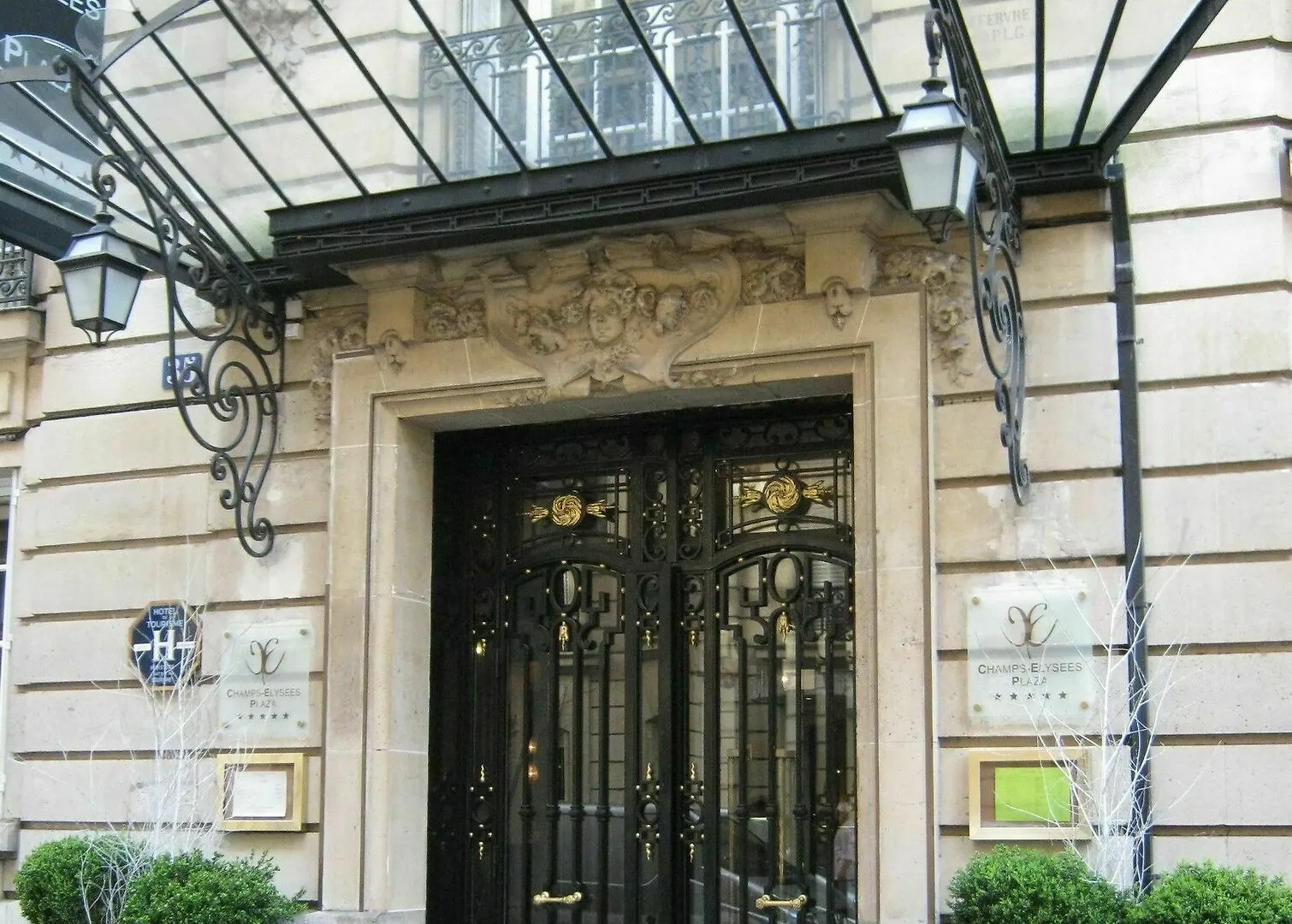 Hotel Elysia Paris